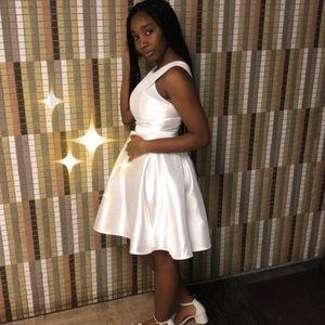 Meet your Posher, Elisa